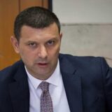 Nema razlike između stavova Vulina, tabloida i opozicije prema Crnoj Gori 12