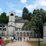 Skupština Cetinja: Vlada da povuče akt o Cetinjskom manastiru 7