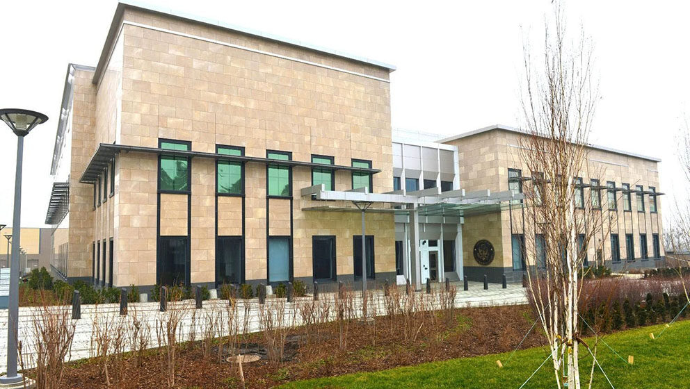 Ambasada SAD: Važno da stanovnici na KiM sa pravom glasa u Srbiji mogu da učestvuju na izborima 1