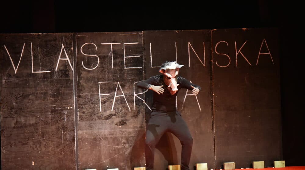 Omladinsko pozorište Dadov osvojilo gran pri za najbolju predstavu na festivalu u Sarajevu 1