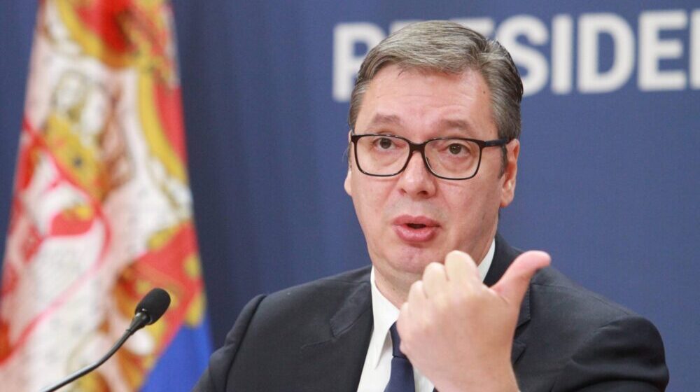 Vučić najavio promene u Glavnom odboru i Predsedništvu SNS 1