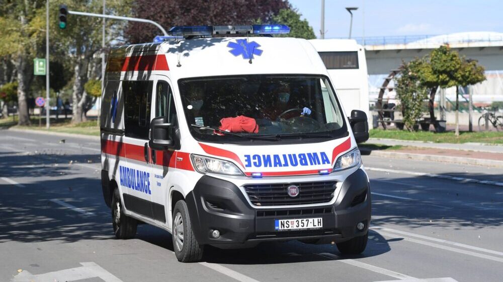 Incident na blokadi u Šapcu, automobil oborio demonstranta 1
