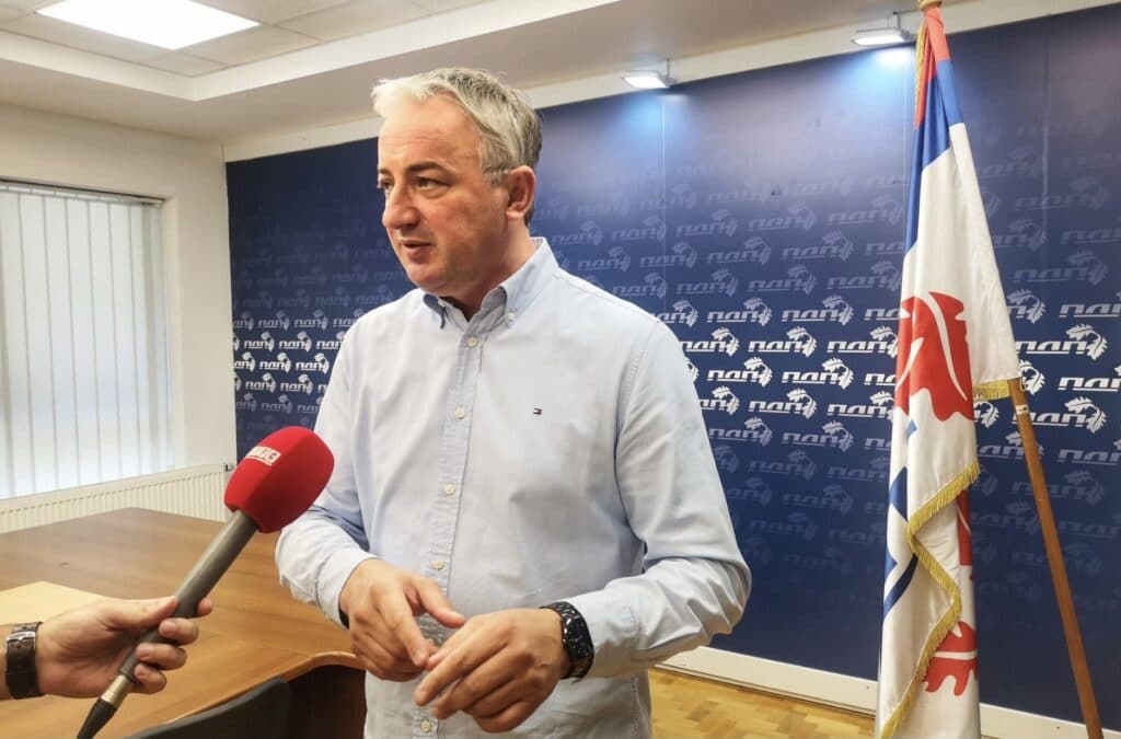 Vlast i opoziciju iz Republike Srpske ujedinila podrška mitingu SNS: Ko ipak neće za Beograd? 3