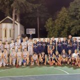 Fondacija dr Danice Grujičić poklonila dresove mladim košarkašima Sevojna 10