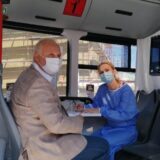 Vesić: Nije moguće iskontrolisati mere u javnom prevozu i svakom lokalu 4