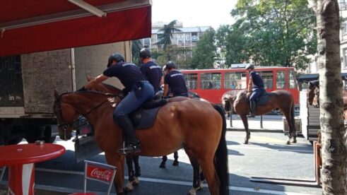 Pripreme za sutrašnji praznik u Nemanjinoj i na Ušću (FOTO) 6