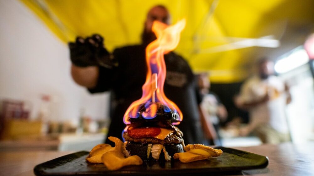 Završen prvi festival burgera Burgeraj u Beogradu 1