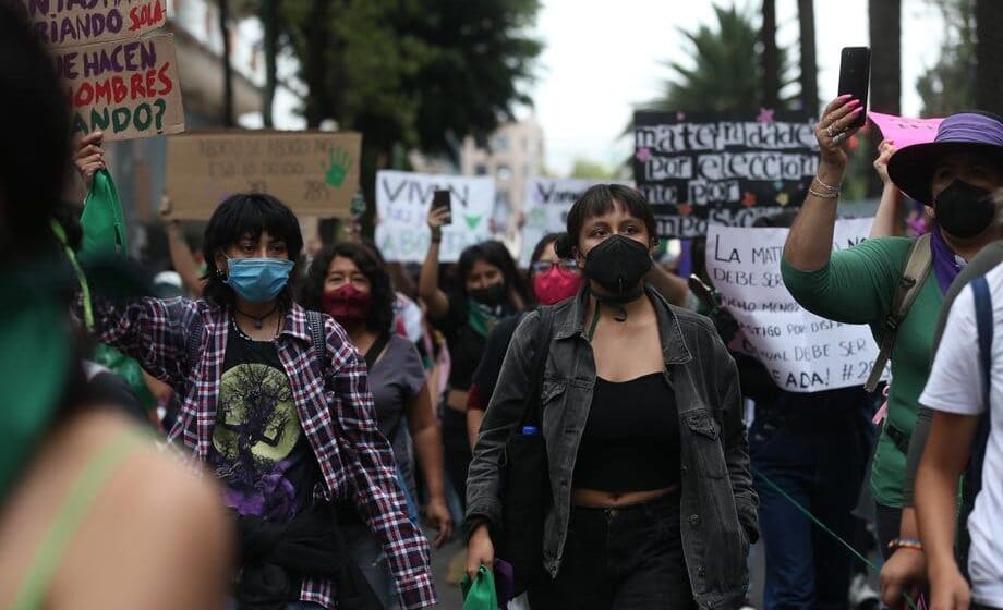 Hiljade žena protestovalo za pravo na abortus širom Latinske Amerike 1