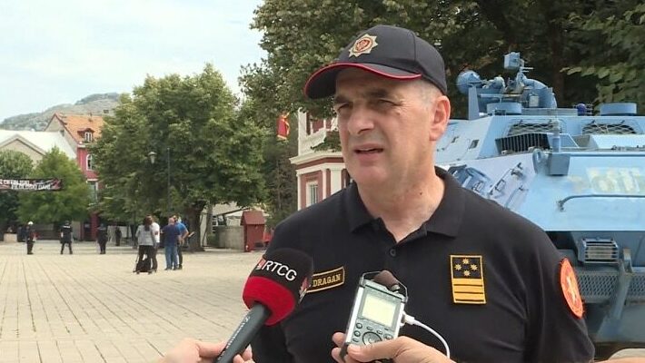 Gorović (Uprava policije): Veselin Veljović pozivao policiju da skine uniforme 1