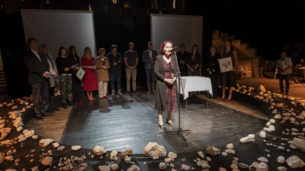 "Jugoslavija, moja dežela" najbolja predstava osmog Novog Tvrđava teatra 1