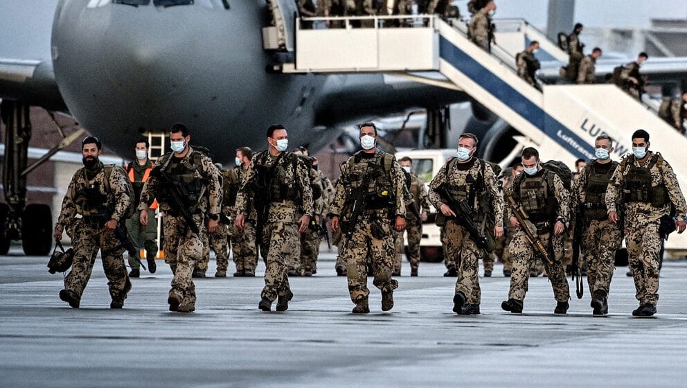 Tramp zahteva veća izdvajanja za odbranu: „Nismo na pijaci“ 1