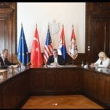 Vučić sa predstavnicima konzorcijuma Behtel-Enka o izgradnji Moravskog koridora 15