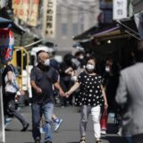 Vakcinisano više od 50 odsto stanovnika Japana 10