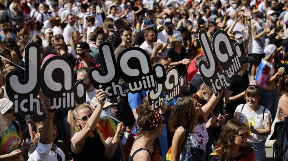 U Cirihu Parada ponosa u znaku podrške braku za sve 1