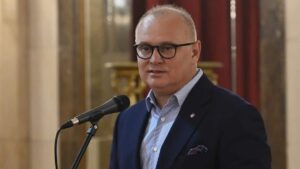 Vesić: U stalni radni odnos primljeno još 75 gerontodomaćica 2