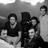 Četiri i po decenije od prvog prikazivanja kultne serije “Grlom u jagode” 1