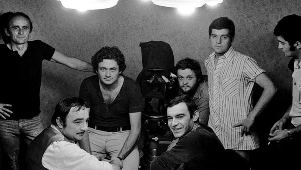 Četiri i po decenije od prvog prikazivanja kultne serije “Grlom u