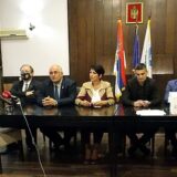 Rotarijanci uručili dronove, donaciju za 19 smederevskih škola 5