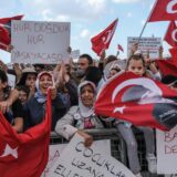 Hiljade demonstrirale u Istanbulu protiv ograničenja 6