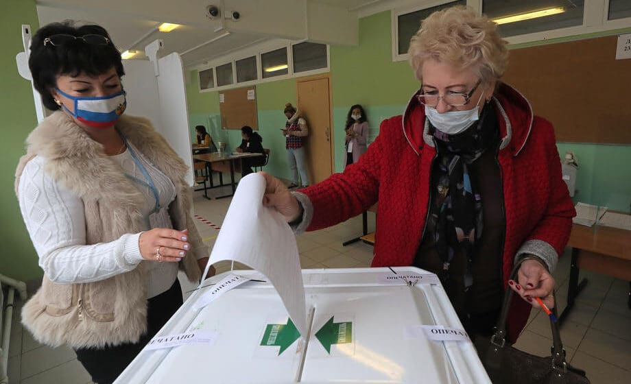 Nezavisni analitičari i statističari nakon izbora u Rusiji: Polovina glasova lažni 1
