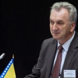 Šarović: SNSD-ov zakon o zabrani zloupotrebe pojma genocid ne rešava pitanje Inckovog zakona 6