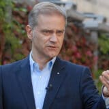Stefanović: SNS i kad uhapsi svoje, poljubi ih i pusti, kao ribolovci šarana 10