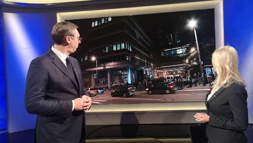 Vučić se boji kritičkih novinara i zato odbija da daje intervjue 1