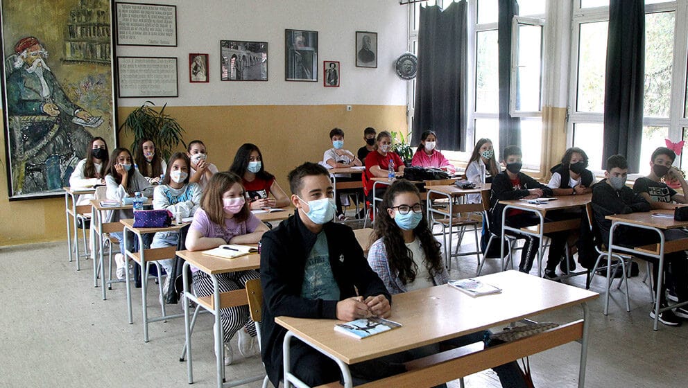 Unija srednjoškolaca Srbije: Učenici obrazovnom programu dali ocenu 2,8 1