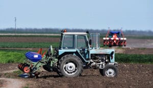 Poljoprivrednici zbunjeni, Ministarstvo bez objašnjenja: Šta će biti sa subvencijama? 13