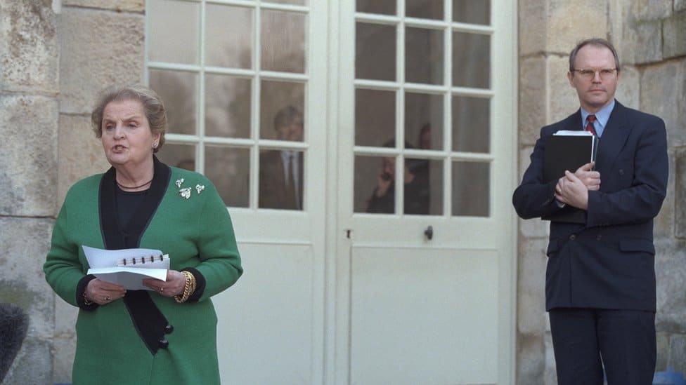 Kristofer Hil i Balkan: Kakva sećanja ga vežu za Beograd, a šta njegov dolazak može doneti regionu 1 Medlin Olbrajt i Kristofer Hil