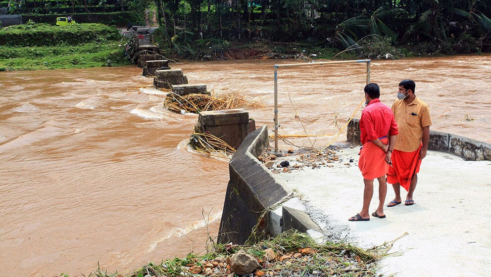 U Maleziji zbog poplava evakuisane 22.000 ljudi 1