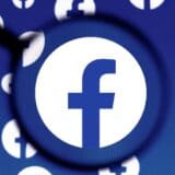 Društvene mreže: Pali Fejsbuk i Instagram 2