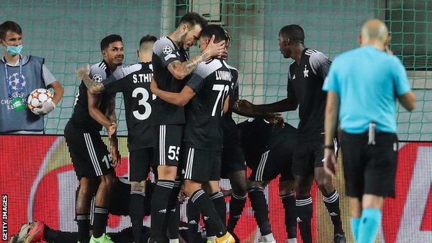 Šerif Tiraspolj: Fudbalski klub u Ligi šampiona iz nepriznate države 4 Sheriff Tiraspol beat Dinamo Zagreb in a play-off to become the first Moldovan league team to reach the Champions League group stage
