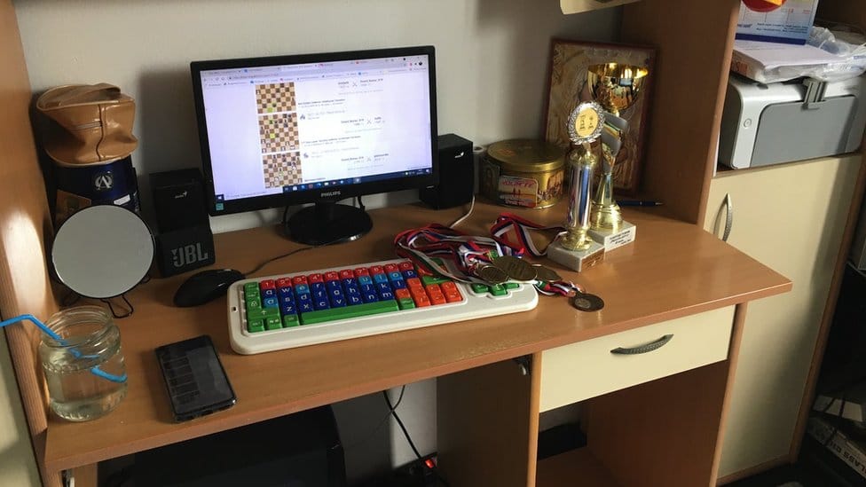 Muzika i Zaječar: Nikola Živanović - MC Džoni - reper koji nikada nije repovao 3 Nikola Živanović - MC Džoni