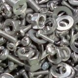 Neobičan slučaj - Litvancu iz stomaka izvadili kilogram eksera i šrafova 4