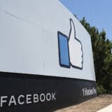 Rusija delimično ograničava pristup Fejsbuku 10