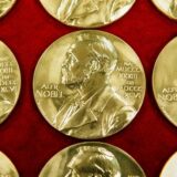 Nobelova nagrada za hemiju 2021: Dobitnici naučnici koji su razvili novi način za konstrukciju molekula 1