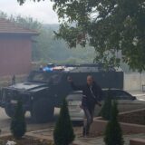 Sukobi na Kosovu: Pucnji, suzavac i šok-bombe u policijskoj akciji u Kosovskoj Mitrovici i Zvečanu 1
