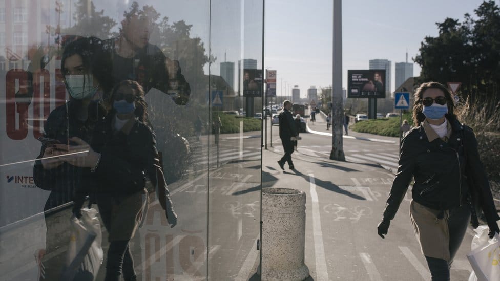 Korona virus i Srbija: Koje su mere i kazne na snazi - pojačana kontrola, uvedene kovid propusnice 4 Beograd, korona