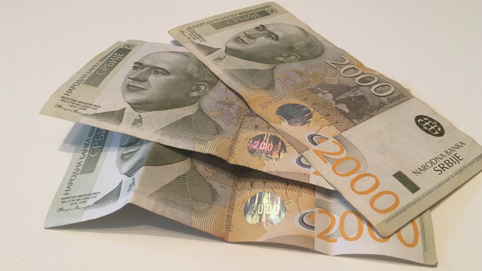 Srbija, novac i štednja: Štedimo li dovoljno i kakva je razlika između slamarice i banke 2 Pandemija korona virusa uticala je na skok stope rasta štednje u Srbiji