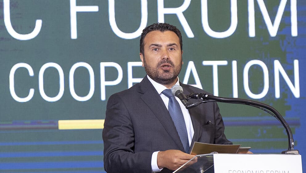 Partijski vrh SDSM odlučio da lider stranke i premijer Zaev odloži podnošenje ostavki 1