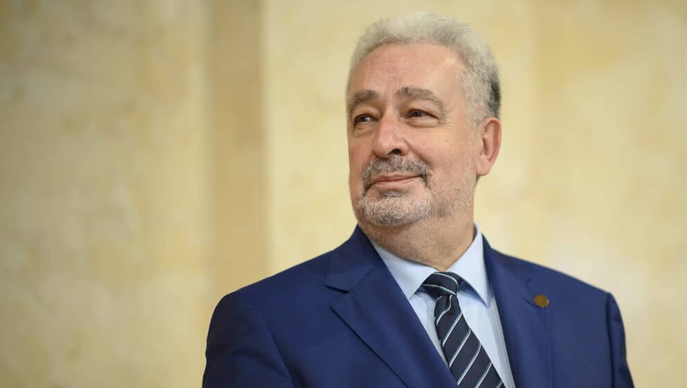 Crnogorski premijer kaže da će službe reagovati preventivno, emisija prekinuta 1