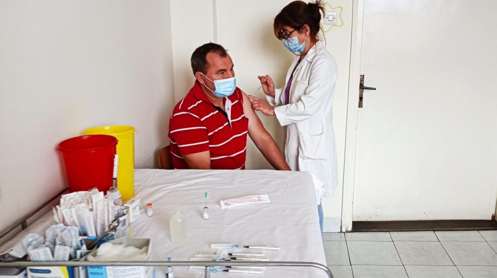 U majdanpečkoj opštini vakcinisano blizu 50 procenata stanovništva, u kladovskoj više od 60 odsto 1