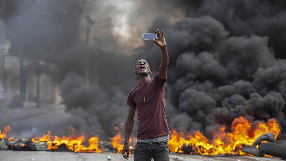 Američke i lokalne vlasti u potrazi za misionarima otetim na Haitiju 1