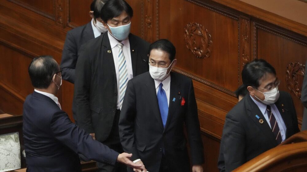 Japan uvodi obavezne testove na korona virus svim putnicima iz Kine 1