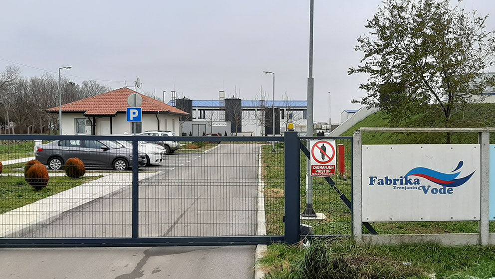Povređeni radnici Fabrike vode u Zrenjaninu ostali bez lečenja 1