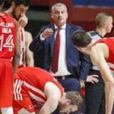 Crvena Zvezda v KK Split