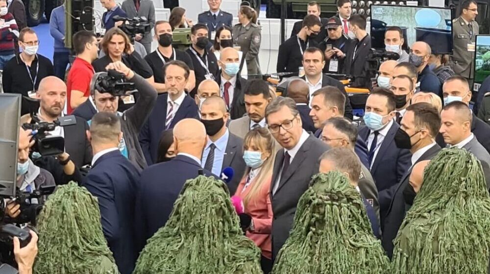 Vučić: Nebojša Stefanović veoma dobro radi svoj posao, nema diktature u Srbiji 1