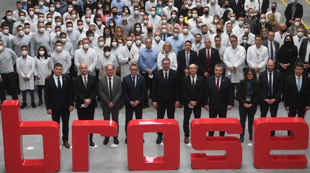 Vučić: Ukupna investicija nemačke kompanije Brose u Pančevu 180 miliona evra, Vlada dosta pomogla 1