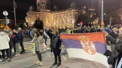 Protest zbog kovid propusnica u Beogradu i Nišu (FOTO) 2